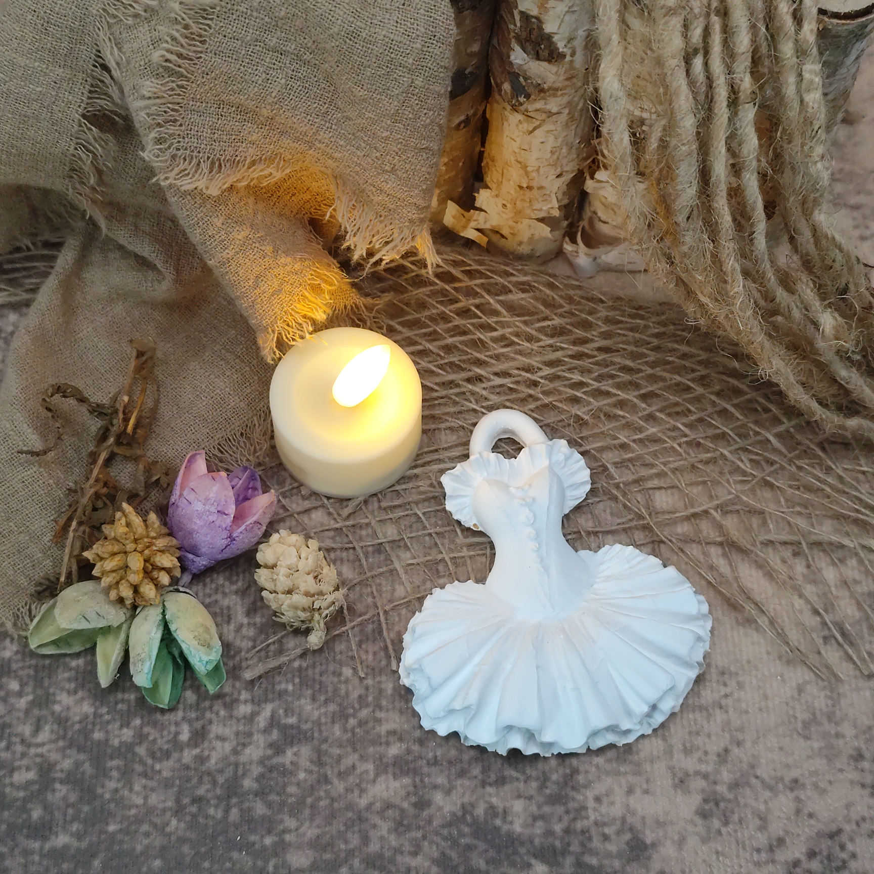 Geursteen plat hanger jurkje (Brocant )