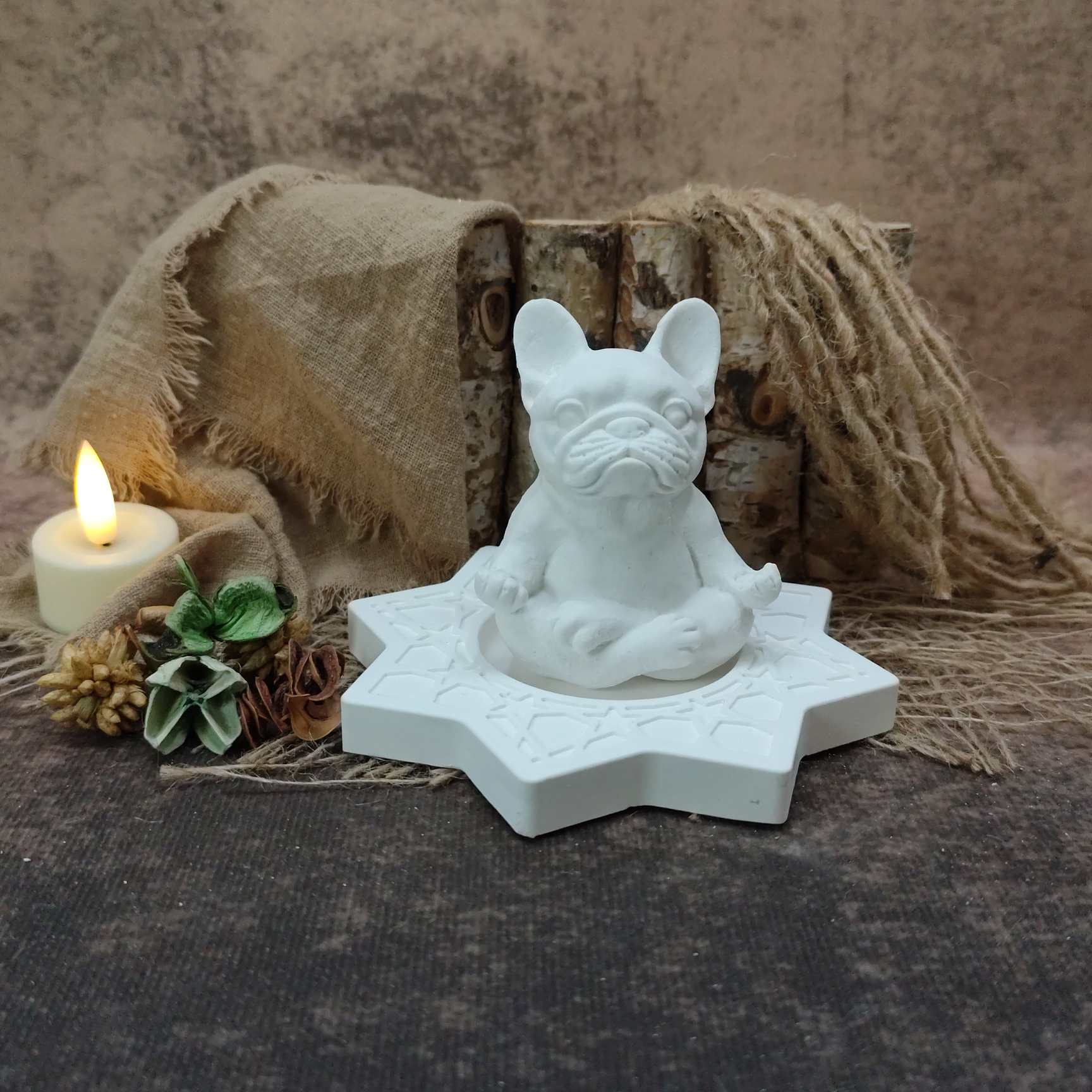 Buldog zen open handen