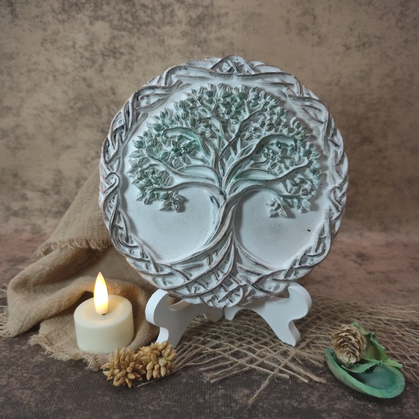 Levens boom op standaard